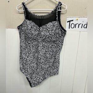 Torrid Black and White One Piece Swimsuit. Plus size 2